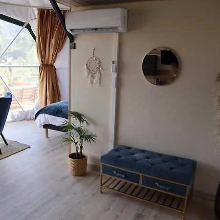 Holiday home Bulle De L'escale Coconing Avec Jacuzzi Privatif